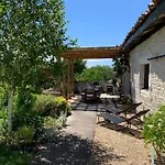Hébergement de vacances Chez Sarrazin