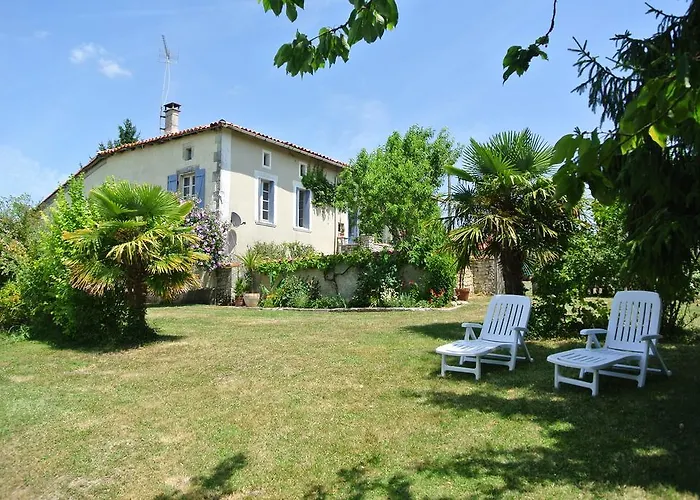 Chez Sarrazin Сasa de vacaciones