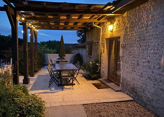 Chez Sarrazin Сasa de vacaciones