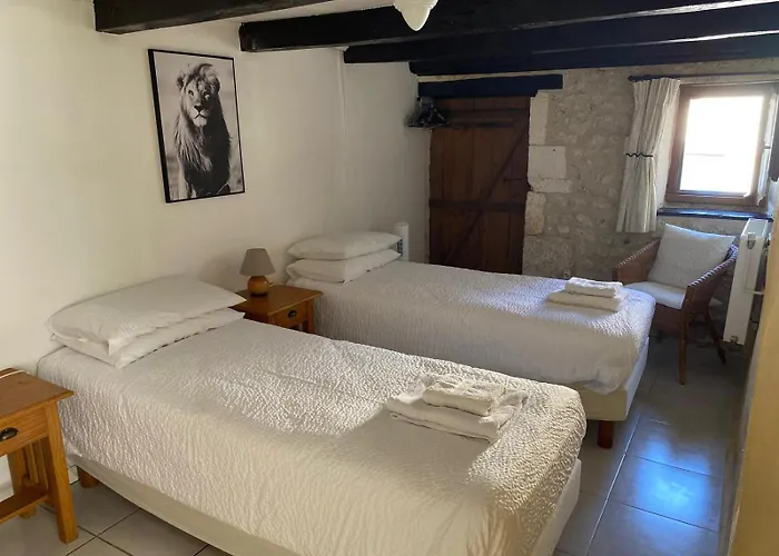 Chez Sarrazin Сasa de vacaciones